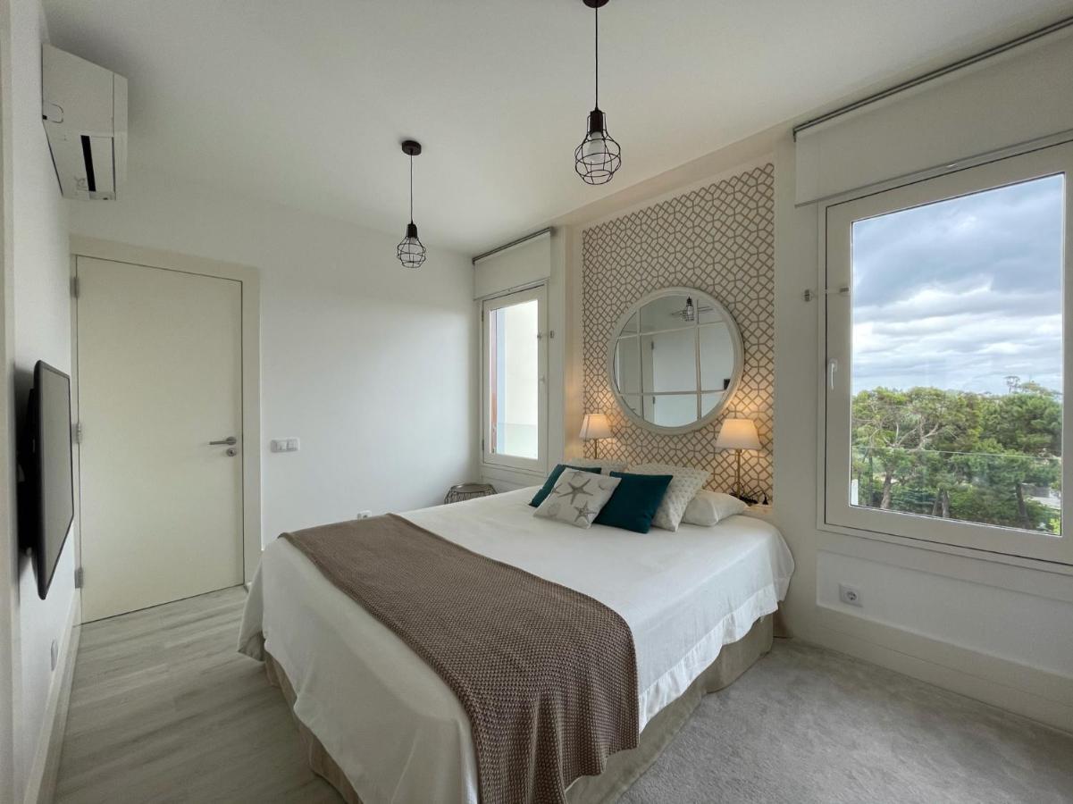 טרואיה Beautiful Penthouse Apartment With Terrace - 4 Minute Walk To The Beach מראה חיצוני תמונה