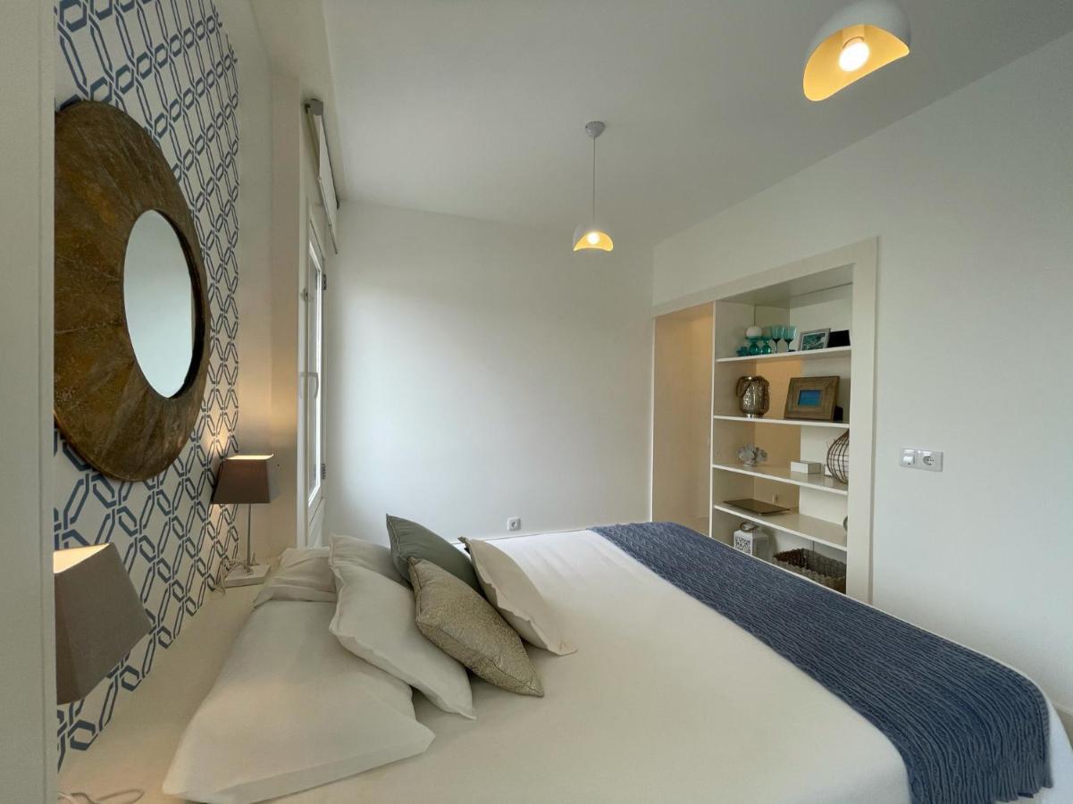 טרואיה Beautiful Penthouse Apartment With Terrace - 4 Minute Walk To The Beach מראה חיצוני תמונה